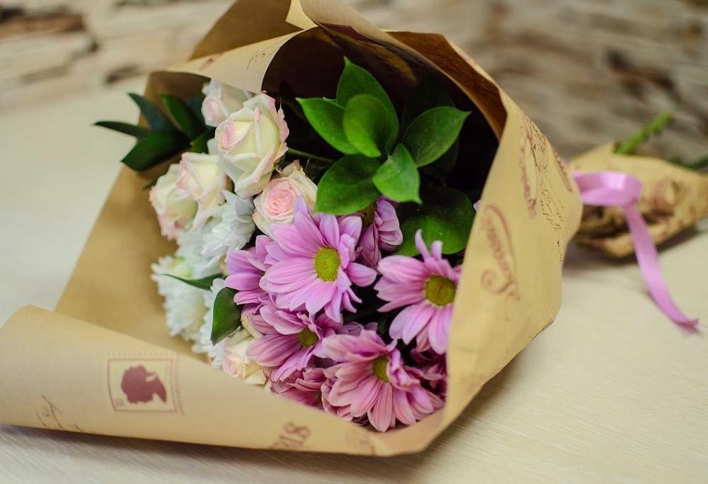 Букет цветов из: Розы и Хризантемы в Раздольной