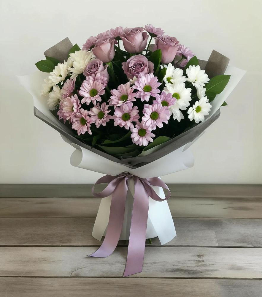 Букет цветов из: Хризантемы и Розы в Раздольной