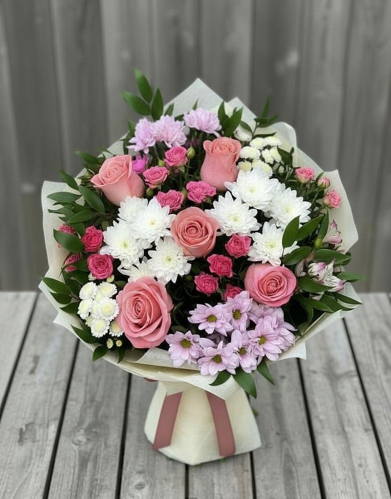 Букет цветов из: Альстромерии, Гвоздики, Розы и Хризантемы в Раздольной