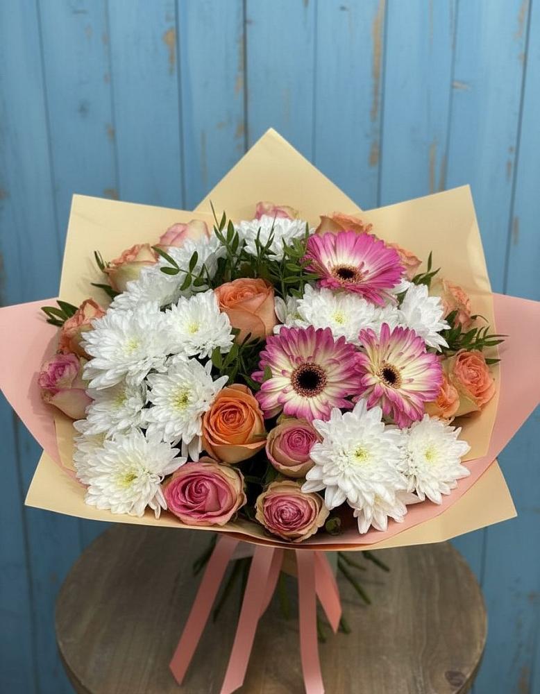 Букет цветов из: Розы, Герберы и Хризантемы в Раздольной