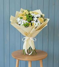 Букет цветов из:  Хризантемы и Розы #REPLACE_PRED# Раздольной